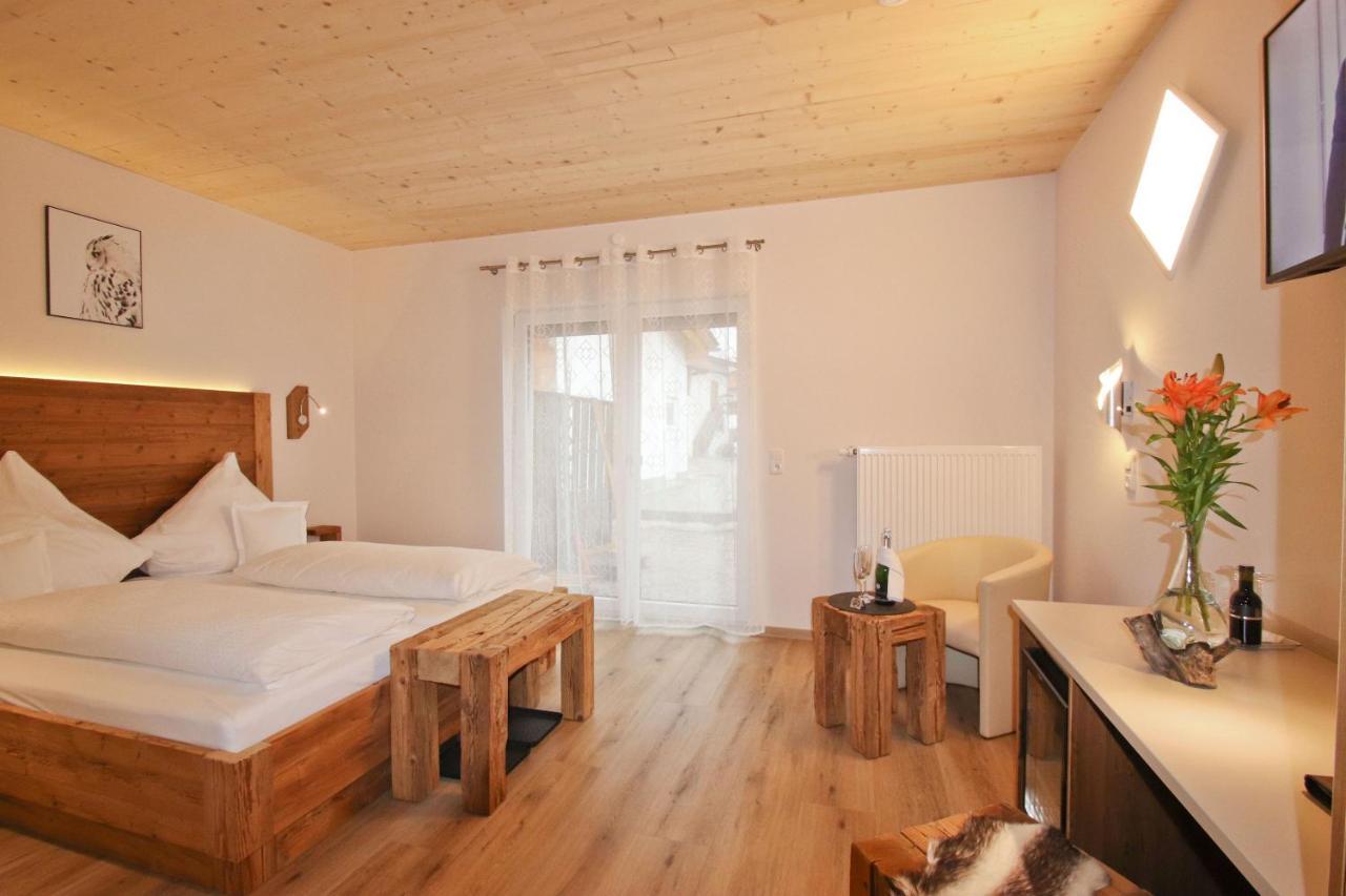 Hotel-Restaurant Gasthaus Bonimeier Niedergottsau Kültér fotó