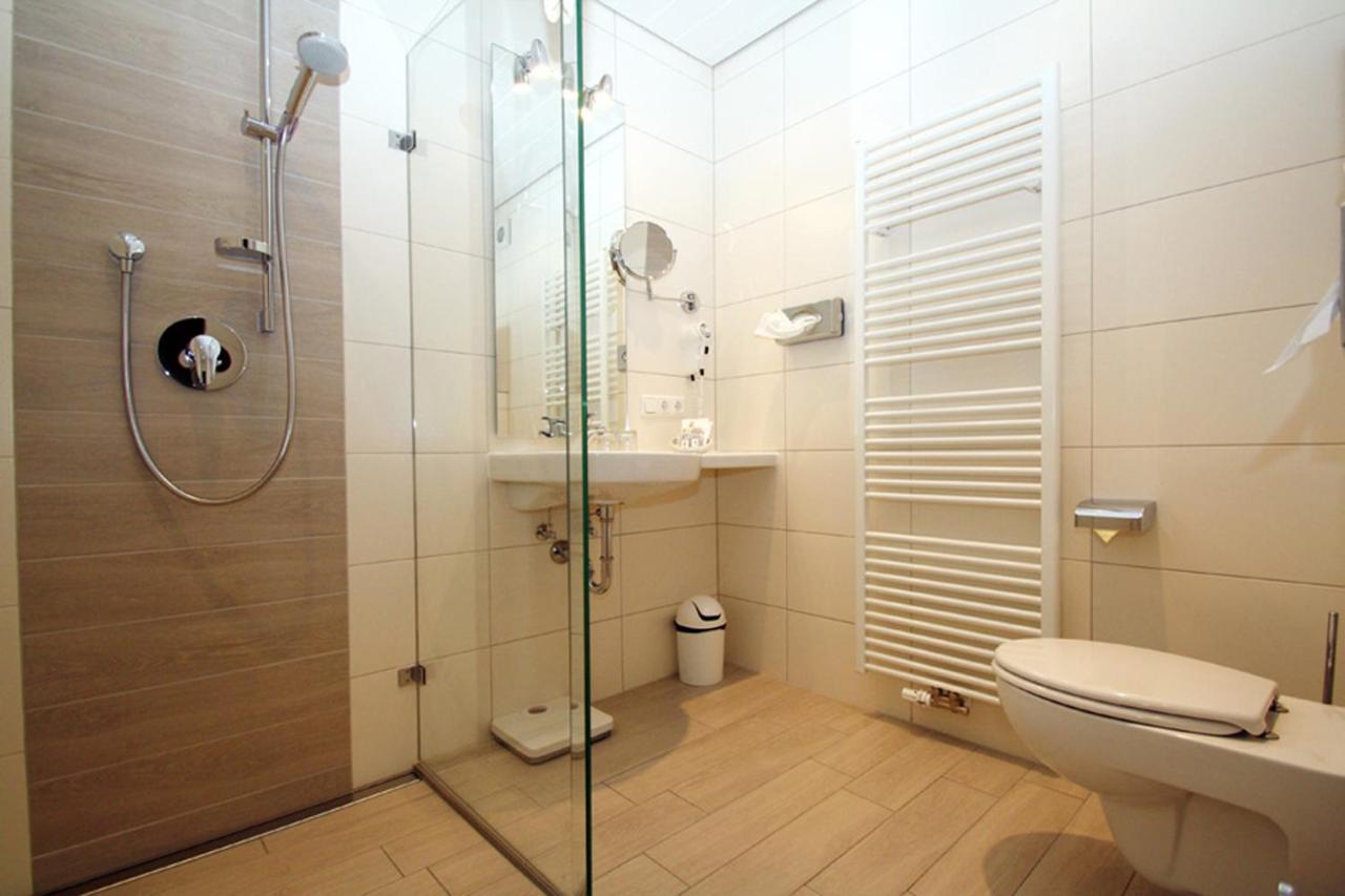 Hotel-Restaurant Gasthaus Bonimeier Niedergottsau Kültér fotó
