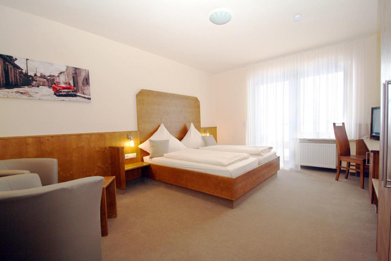 Hotel-Restaurant Gasthaus Bonimeier Niedergottsau Kültér fotó
