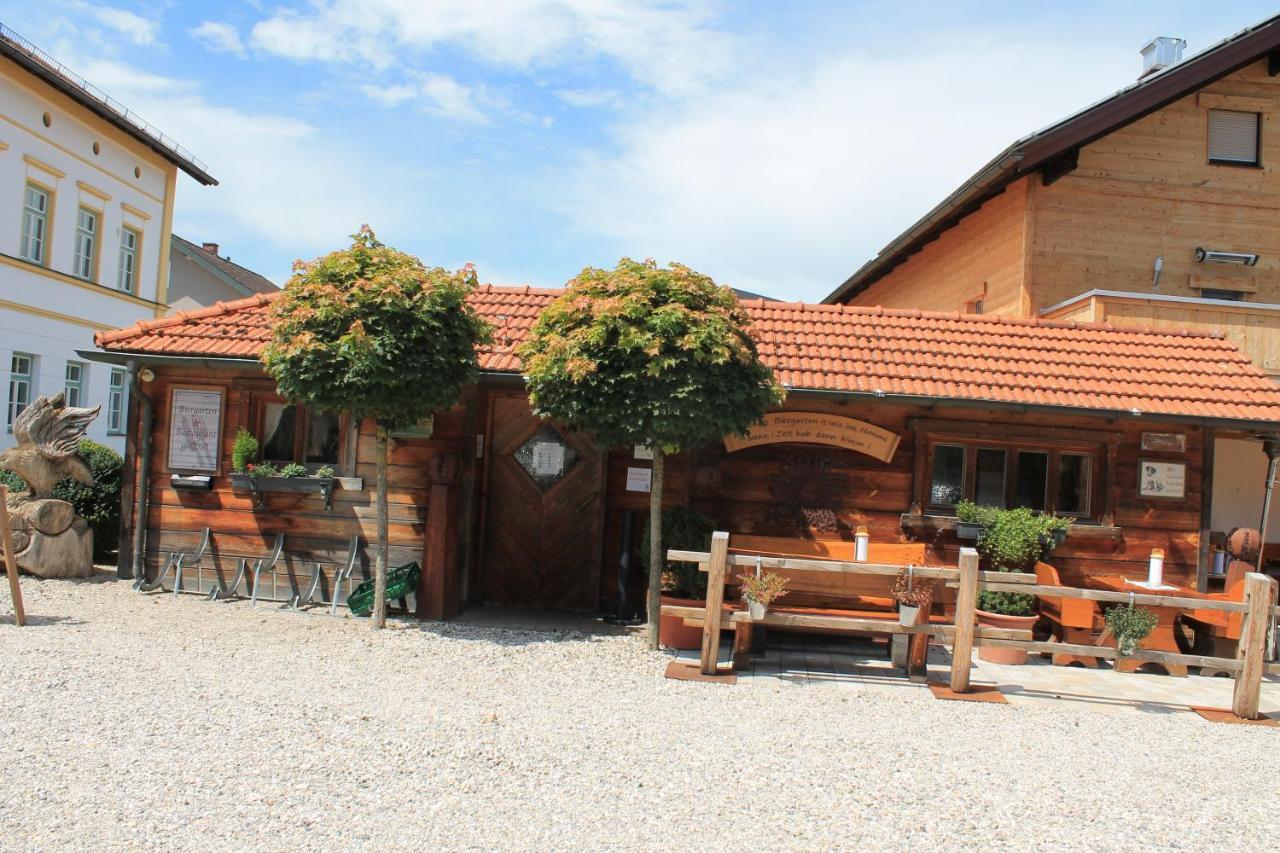 Hotel-Restaurant Gasthaus Bonimeier Niedergottsau Kültér fotó