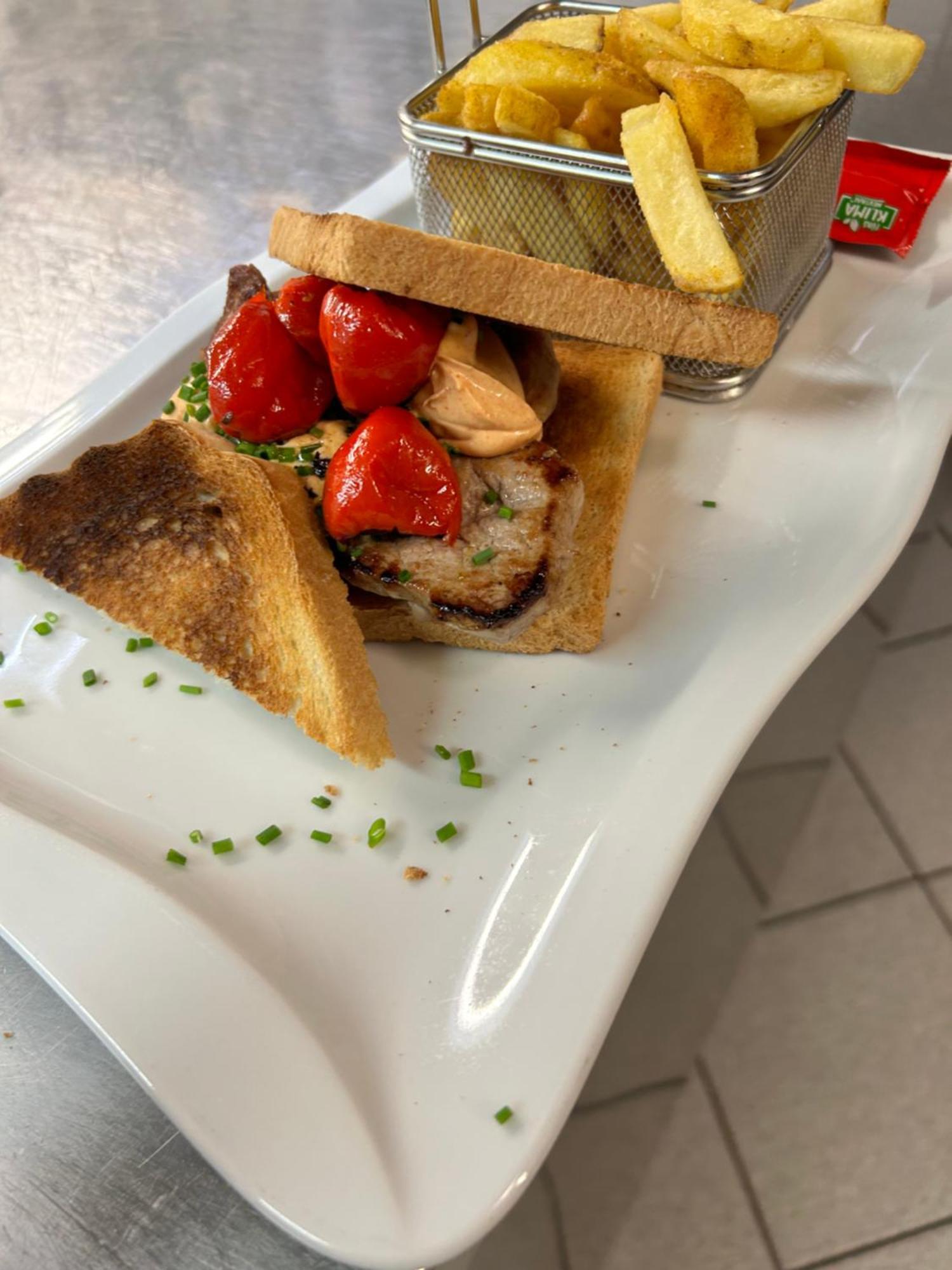 Hotel-Restaurant Gasthaus Bonimeier Niedergottsau Kültér fotó