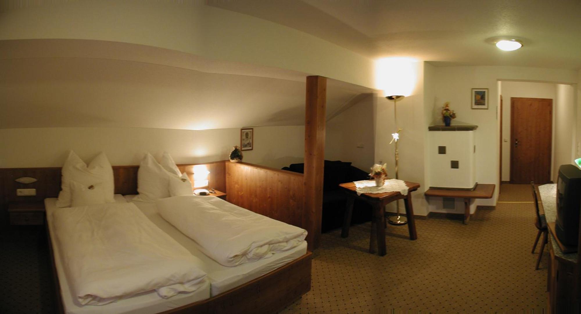 Hotel-Restaurant Gasthaus Bonimeier Niedergottsau Kültér fotó