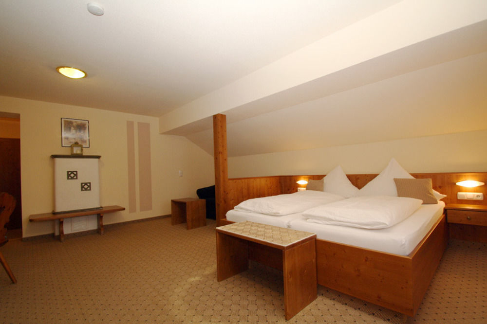 Hotel-Restaurant Gasthaus Bonimeier Niedergottsau Kültér fotó